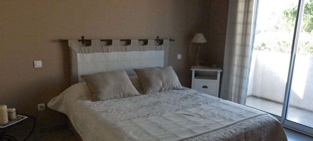 Appart'Hotel Et Chambres Essentiel Spa Arles Pokoj fotografie